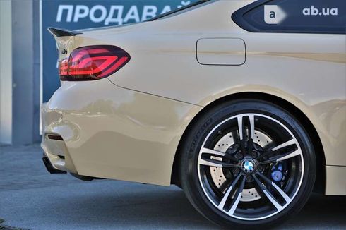 BMW M4 2014 - фото 8