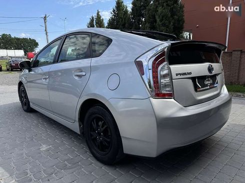 Toyota Prius 2013 - фото 11