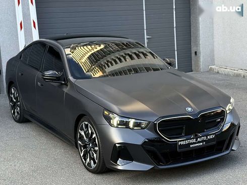 BMW i5 2023 - фото 11