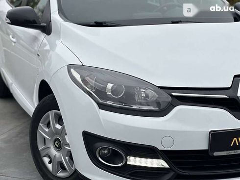 Renault Megane 2016 - фото 17