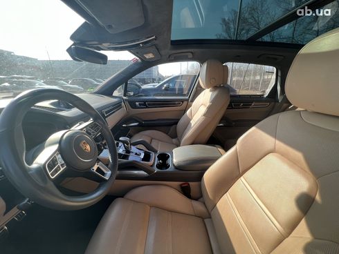 Porsche Cayenne 2022 - фото 13