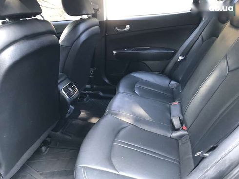 Kia K5 2017 - фото 16