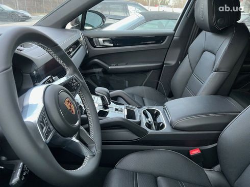 Porsche Cayenne 2021 - фото 20