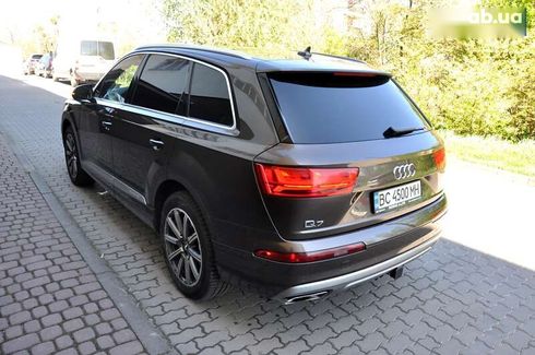 Audi Q7 2019 - фото 6