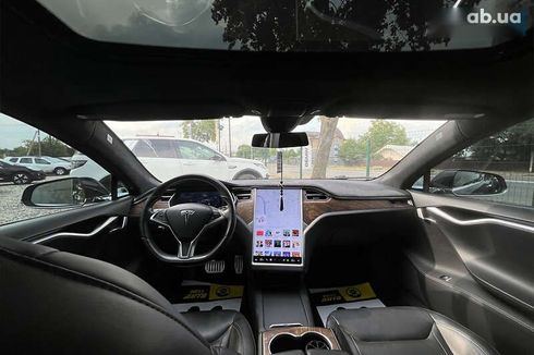 Tesla Model S 2016 - фото 23