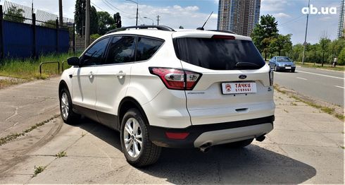 Ford Escape 2017 белый - фото 6