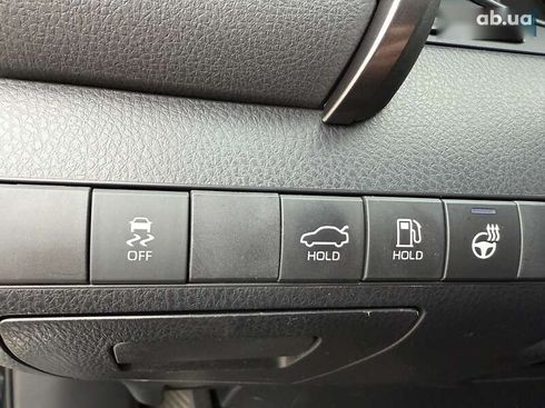 Toyota Camry 2021 - фото 24