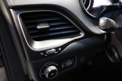 Jeep Cherokee 2019 - фото 20