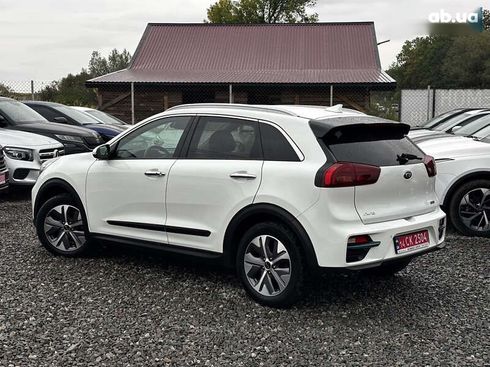 Kia Niro 2021 - фото 9