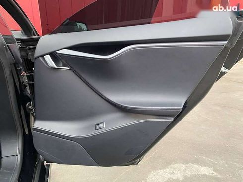 Tesla Model S 2018 - фото 30