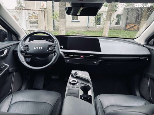 Kia EV6 2022 синий - фото 9