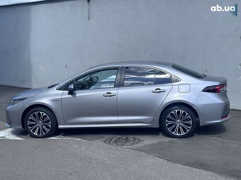 Toyota Corolla 2020 - фото 10