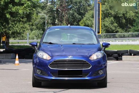 Ford Fiesta 2016 - фото 2