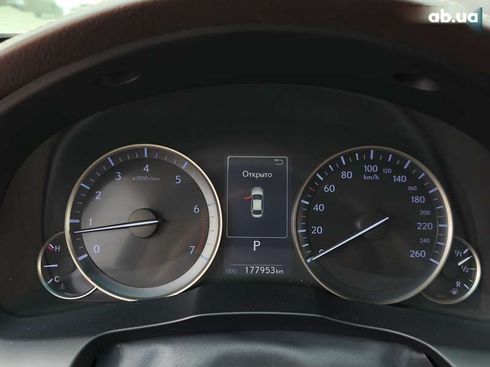 Lexus ES 2018 - фото 27