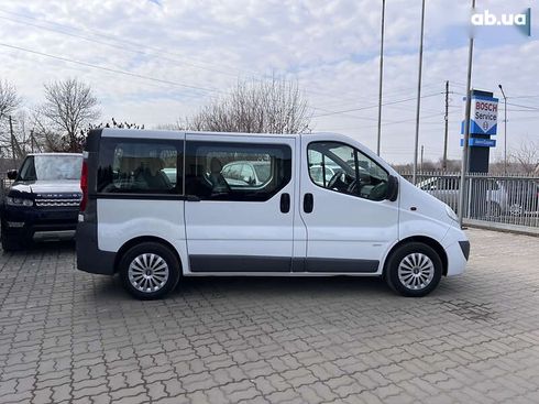 Opel Vivaro 2012 - фото 2