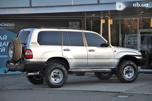 Toyota Land Cruiser 2006 - фото 4