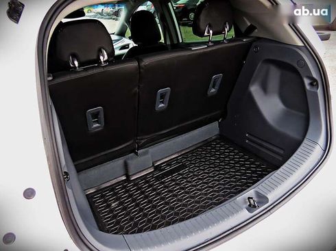 Chevrolet Bolt 2021 - фото 17