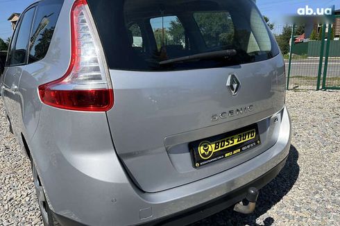 Renault Scenic 2015 - фото 8