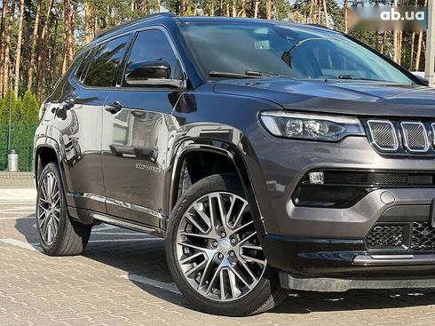 Jeep Compass 2022 - фото 11
