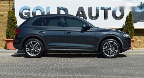 Audi Q5 2017 - фото 18
