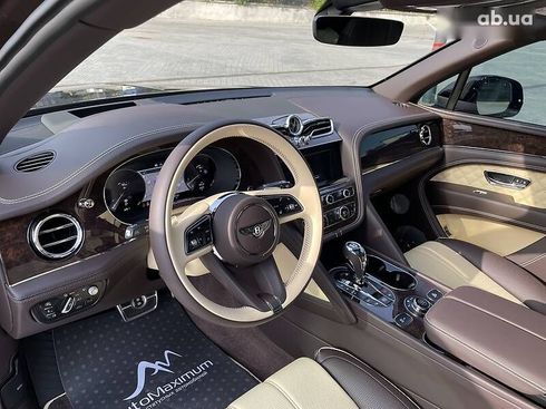 Bentley Bentayga 2020 - фото 11