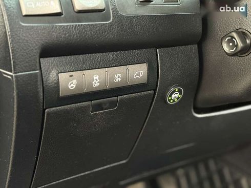 Lexus LX 2013 - фото 22