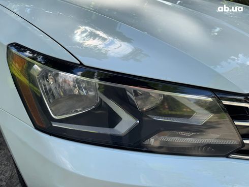 Volkswagen passat b7 2016 белый - фото 20
