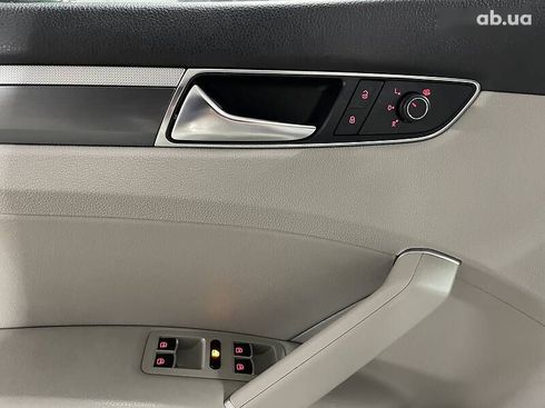 Volkswagen Passat 2017 - фото 26
