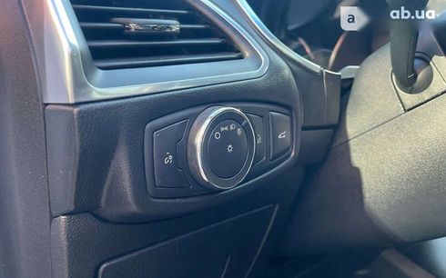 Ford Edge 2016 - фото 9