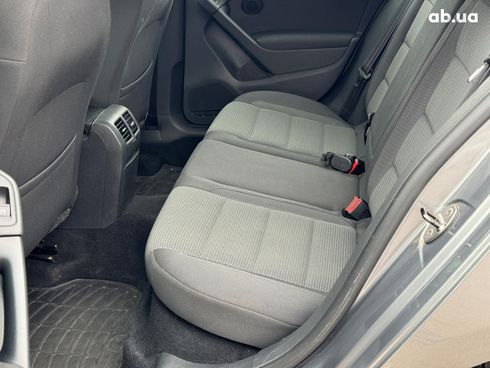 Volkswagen Golf 2011 серый - фото 17