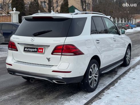 Mercedes-Benz GLE-Class 2016 белый - фото 13