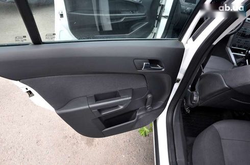 Opel Astra 2013 - фото 20