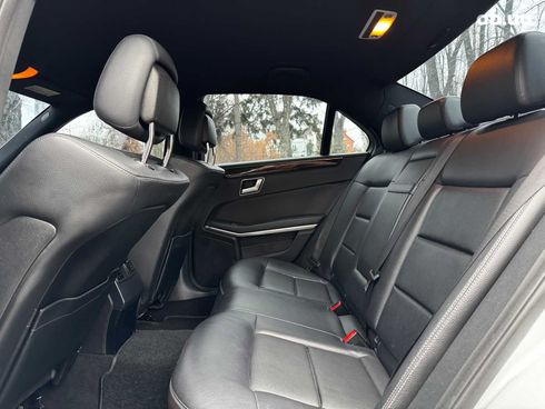 Mercedes-Benz E-Класс 2013 серый - фото 25