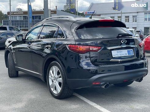 Infiniti QX70 2016 - фото 6