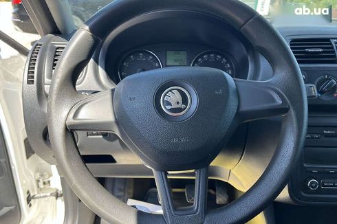Skoda Fabia 2013 - фото 14