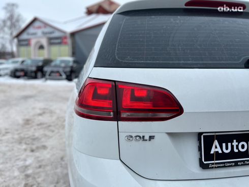 Volkswagen Golf 2015 белый - фото 14