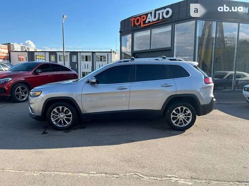 Jeep Cherokee 2018 - фото 8