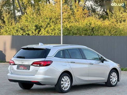 Opel Astra 2017 - фото 4