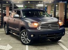 Купити Toyota Tundra бу в Україні - купити на Автобазарі