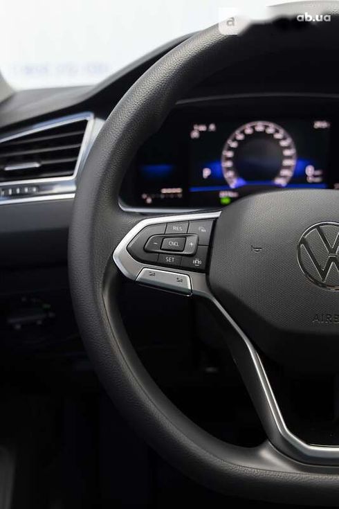 Volkswagen Tiguan 2022 - фото 27