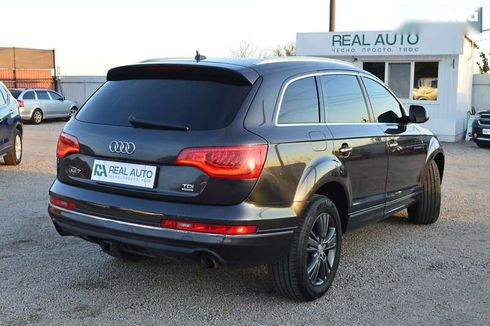Audi Q7 2010 - фото 2