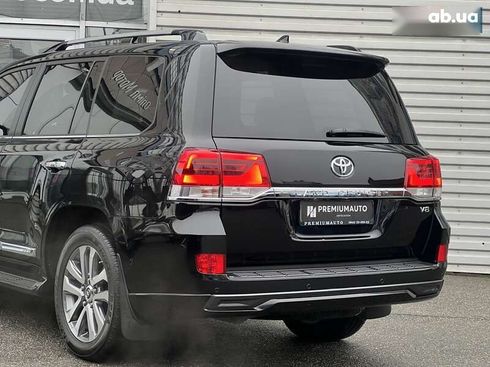 Toyota Land Cruiser 2016 - фото 11