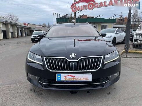 Skoda Superb 2016 - фото 2