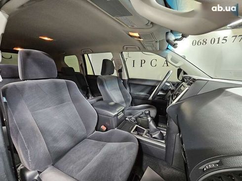 Toyota Land Cruiser Prado 2019 - фото 5