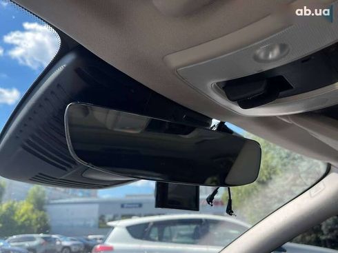 Volvo XC60 2015 - фото 17