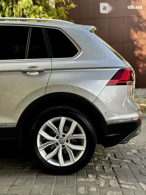 Volkswagen Tiguan 2016 - фото 22