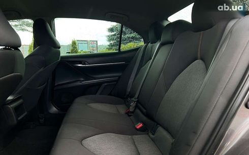 Toyota Camry 2018 - фото 11