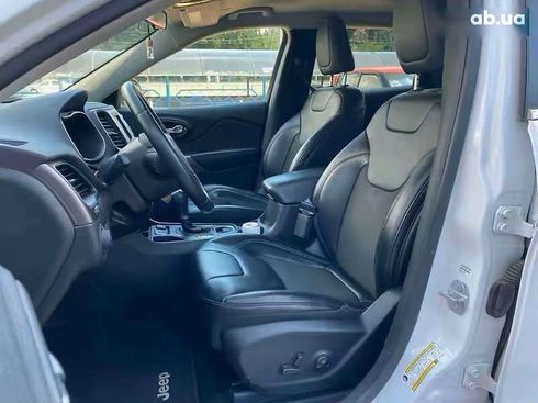 Jeep Cherokee 2018 - фото 15