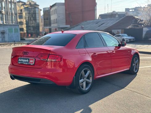 Audi A4 2010 красный - фото 13