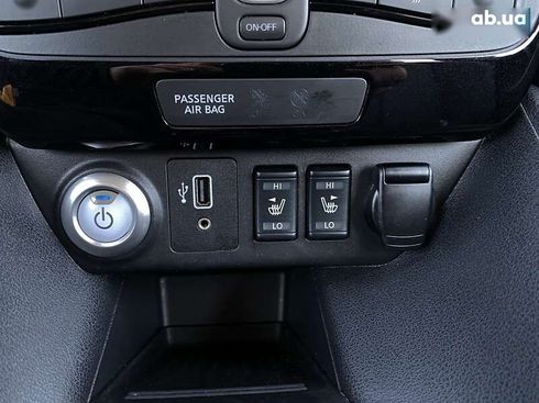 Nissan Leaf 2020 - фото 6